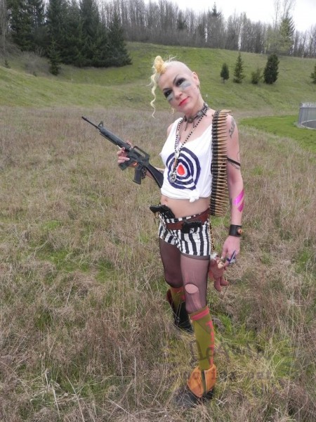 Агуу удирдагч Сталины ач охины цочирдом төрх